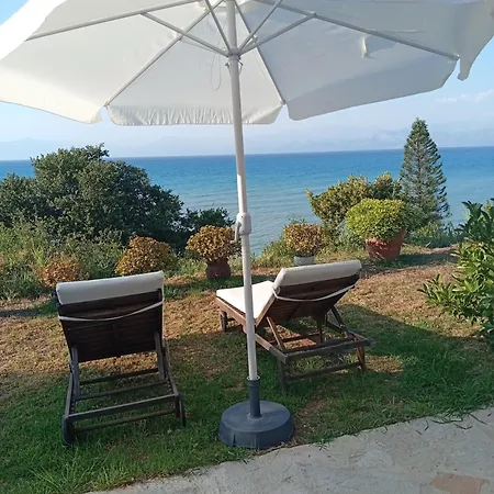 Sklavenitis Panoramic Seaview 公寓 *