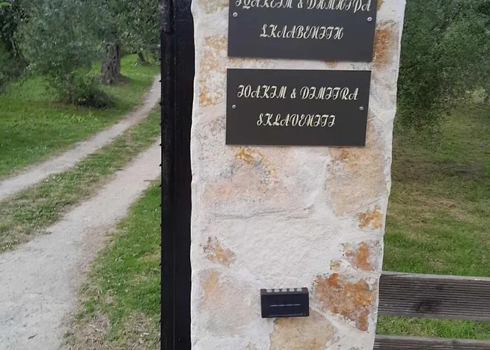 Sklavenitis Panoramic Seaview *